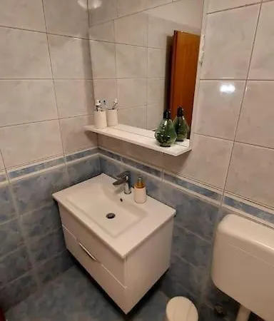 דירה Ana - Calm, Free Parking, Close To Center *