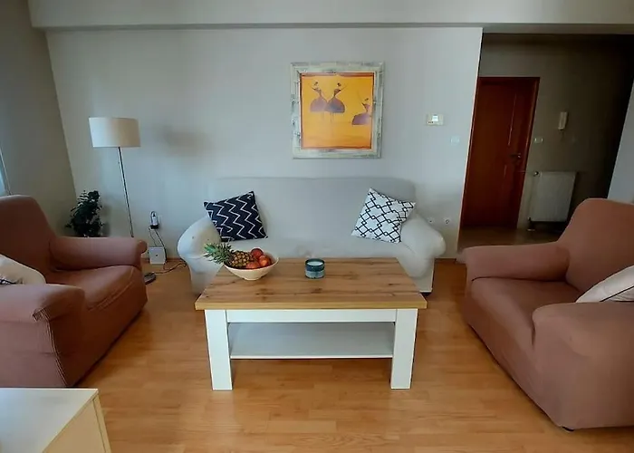 Ana - Calm, Free Parking, Close To Center Apartment Pula